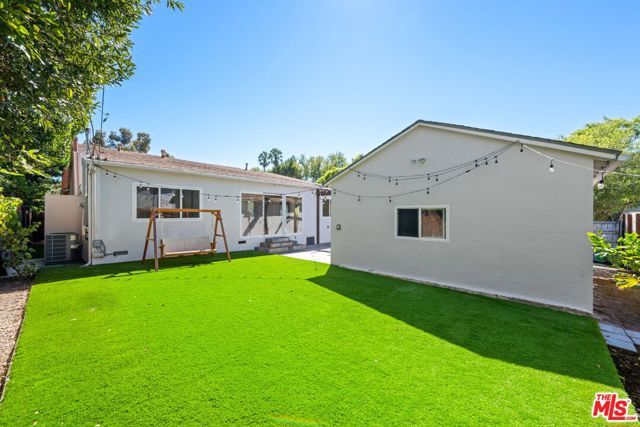 9717 Cisco Street, Los Angeles, CA 90034