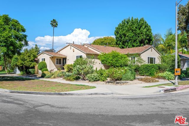 9717 Cisco Street, Los Angeles, CA 90034