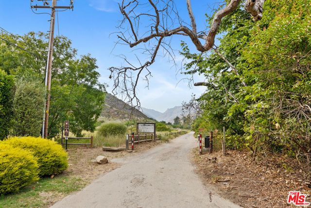 5737 Bonsall Drive, Malibu, CA 90265