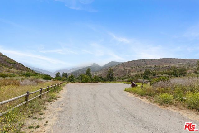 5737 Bonsall Drive, Malibu, CA 90265