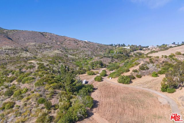 5737 Bonsall Drive, Malibu, CA 90265