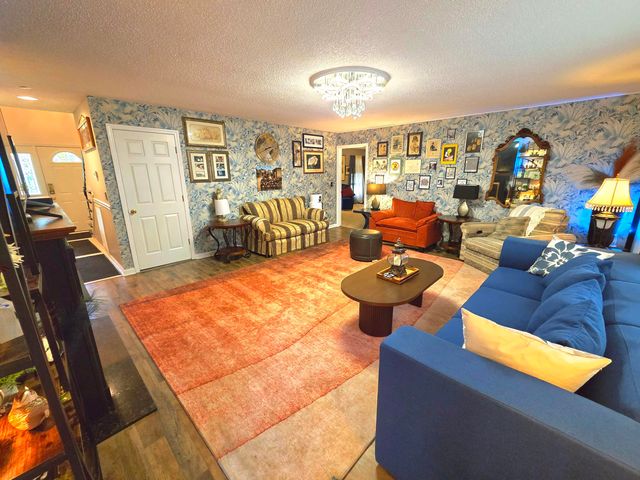 330 Stonecreek Place, Paducah, KY 42003