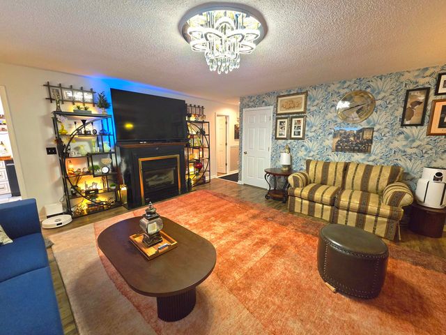 330 Stonecreek Place, Paducah, KY 42003