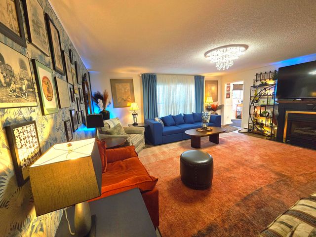 330 Stonecreek Place, Paducah, KY 42003