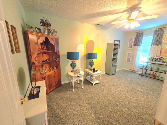 330 Stonecreek Place, Paducah, KY 42003