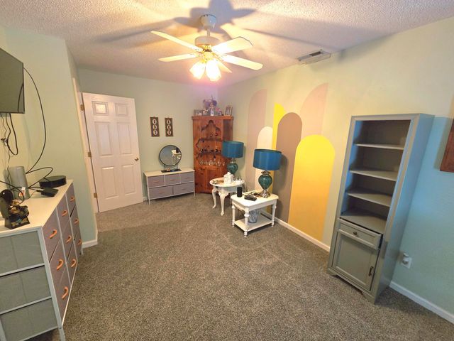 330 Stonecreek Place, Paducah, KY 42003