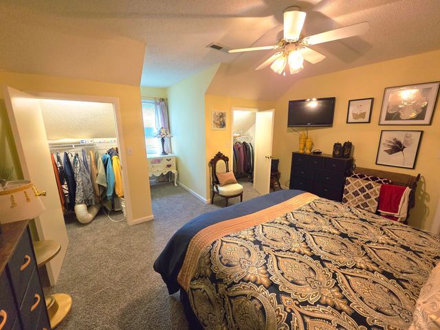 330 Stonecreek Place, Paducah, KY 42003