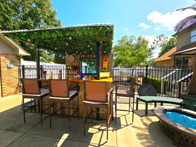 330 Stonecreek Place, Paducah, KY 42003