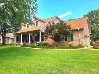 330 Stonecreek Place, Paducah, KY 42003
