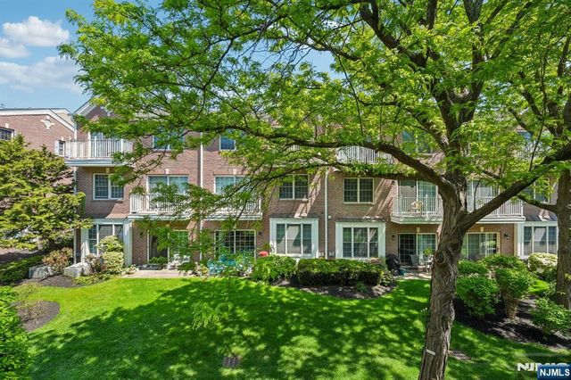 102 Abbie Court B1, West New York, NJ 07093