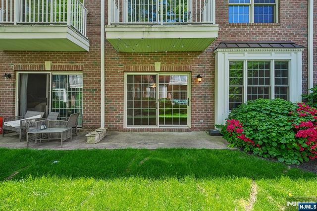 102 Abbie Court B1, West New York, NJ 07093