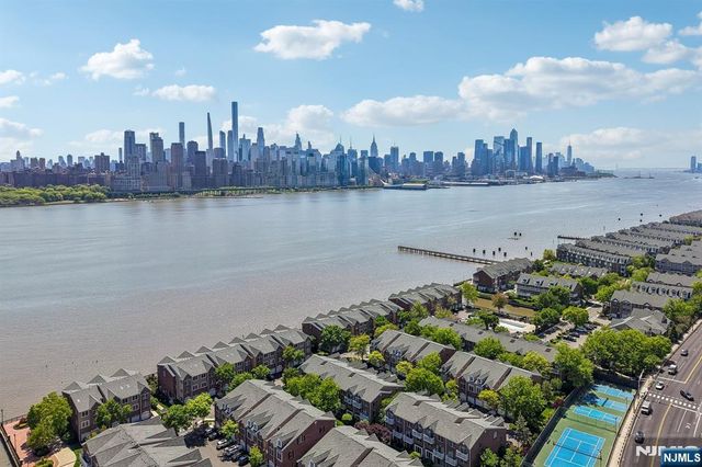 102 Abbie Court B1, West New York, NJ 07093