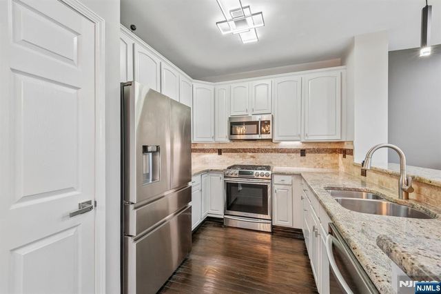 102 Abbie Court B1, West New York, NJ 07093