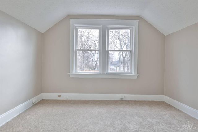 5807 Prentice Street, Cincinnati, OH 45227