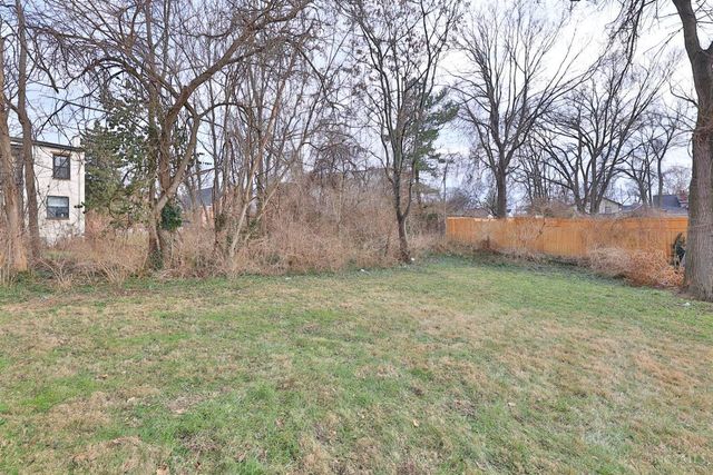 5807 Prentice Street, Cincinnati, OH 45227