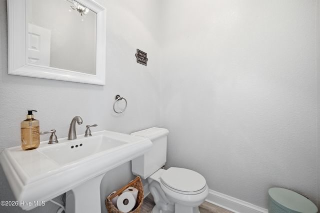 103 Bunch Road, Aydlett, NC 27916