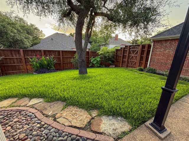 7201 Regency Court, Plano, TX 75024