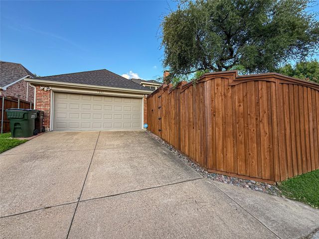 7201 Regency Court, Plano, TX 75024