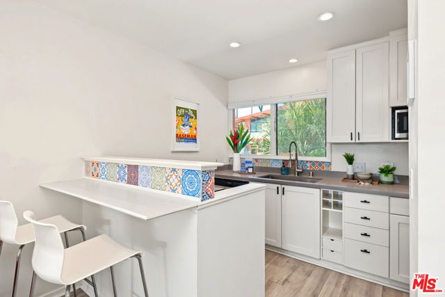 1400 N Hayworth Avenue 6, West Hollywood, CA 90046