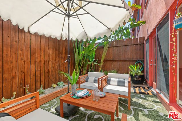 1400 N Hayworth Avenue 6, West Hollywood, CA 90046