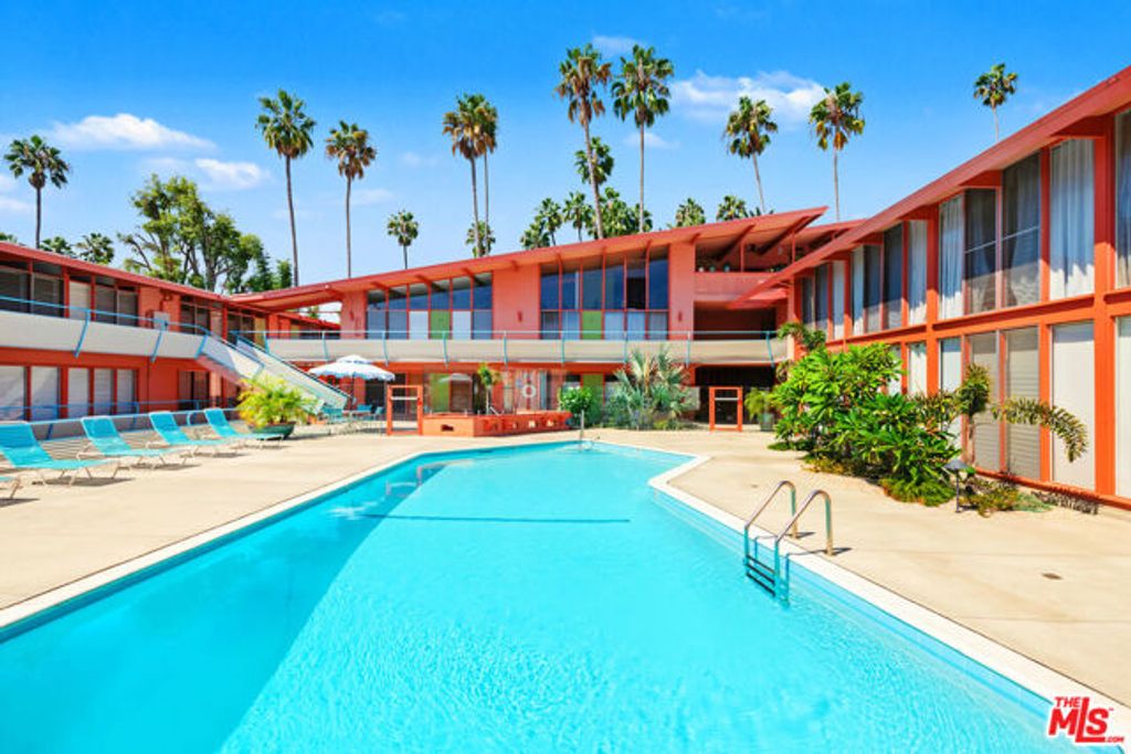 1400 N Hayworth Avenue 6, West Hollywood, CA 90046