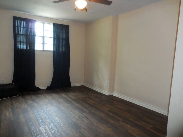 405 N Second Street, Quinlan, TX 75474