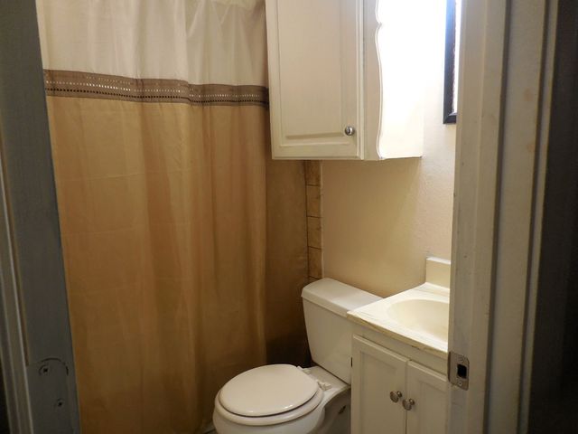405 N Second Street, Quinlan, TX 75474