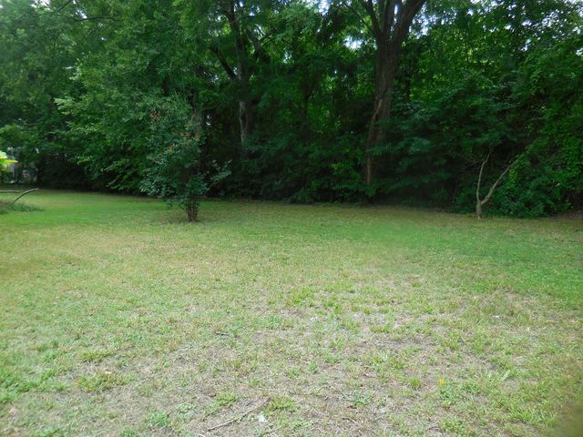 405 N Second Street, Quinlan, TX 75474