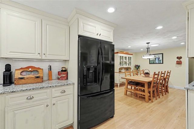 25 Tingley Drive, Cumberland, RI 02864