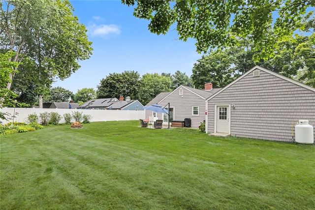 25 Tingley Drive, Cumberland, RI 02864