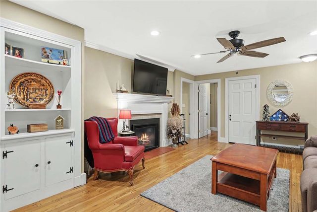 25 Tingley Drive, Cumberland, RI 02864