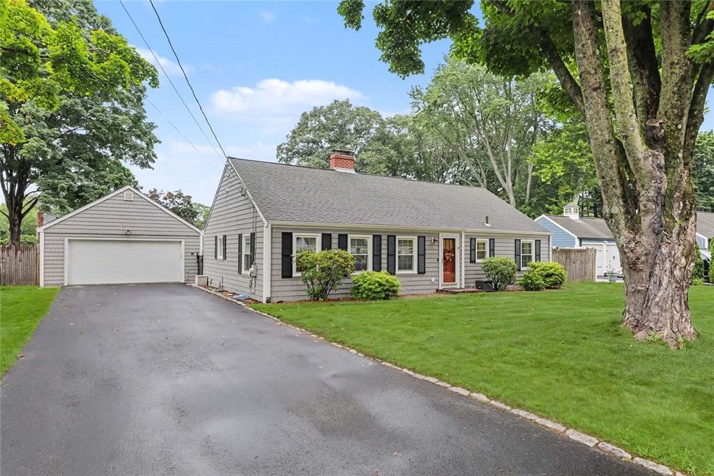 25 Tingley Drive, Cumberland, RI 02864