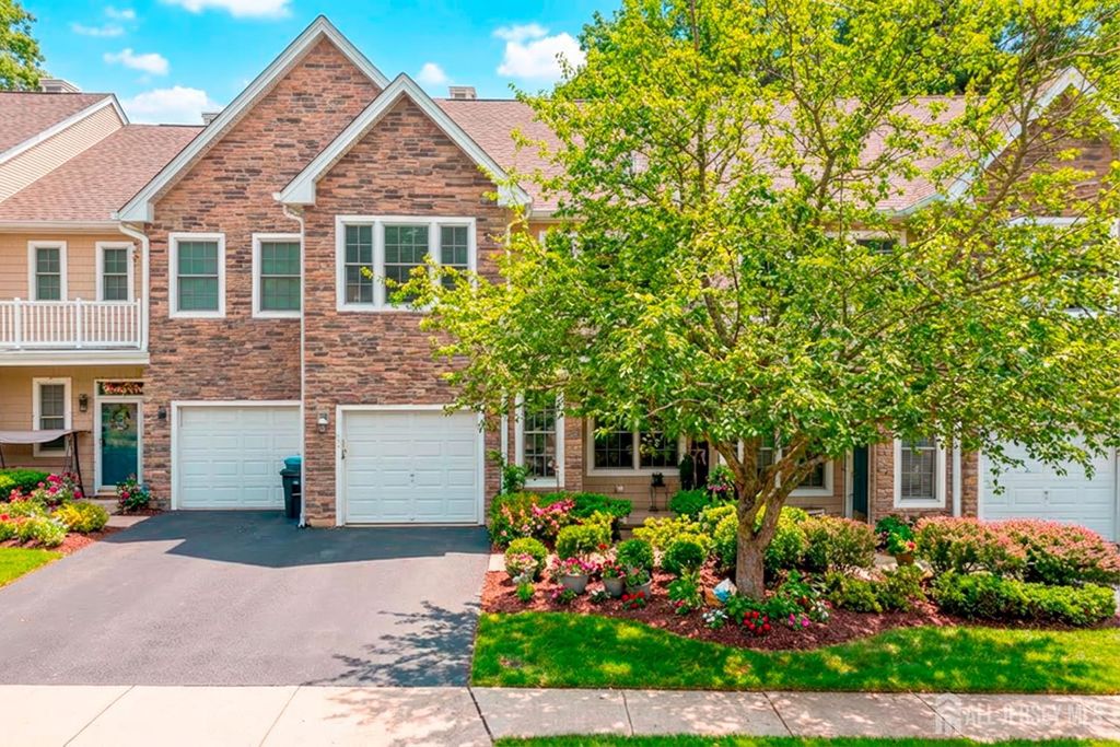 60 Amber Drive, Old Bridge, NJ 08857