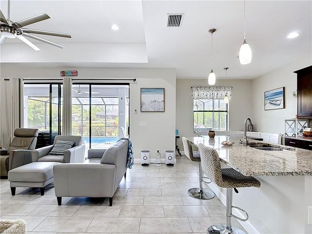 1734 SW 18th ST, Cape Coral, FL 33991