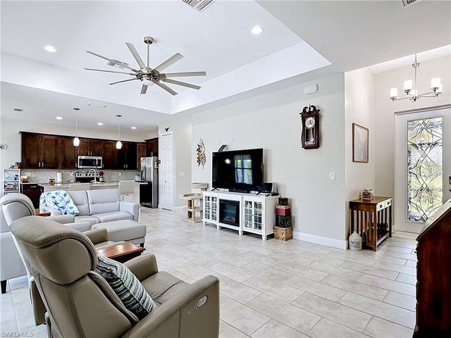 1734 SW 18th ST, Cape Coral, FL 33991