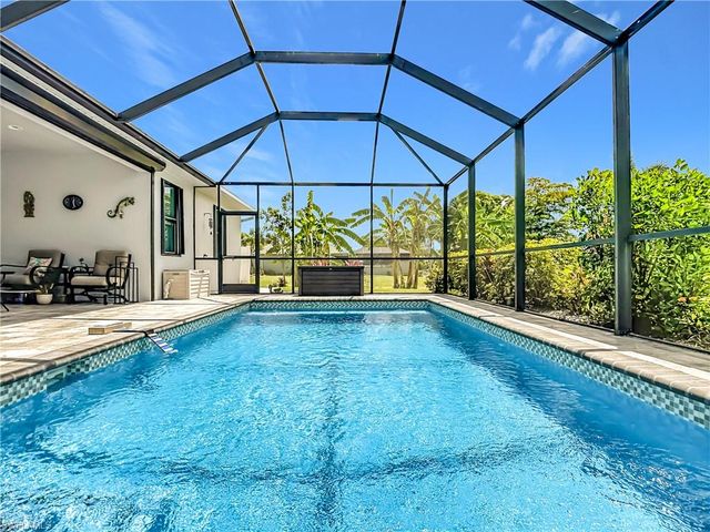 1734 SW 18th ST, Cape Coral, FL 33991