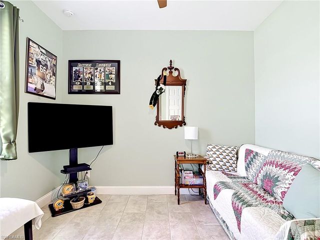 1734 SW 18th ST, Cape Coral, FL 33991