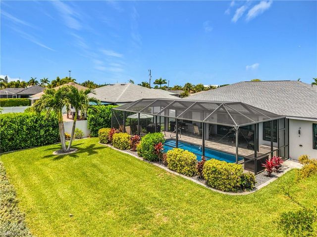 1734 SW 18th ST, Cape Coral, FL 33991