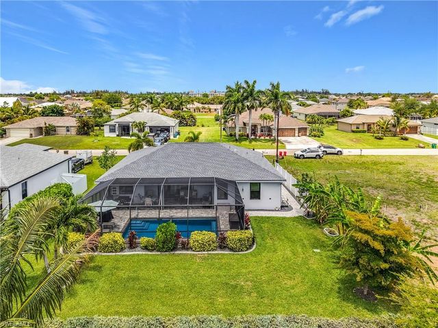 1734 SW 18th ST, Cape Coral, FL 33991