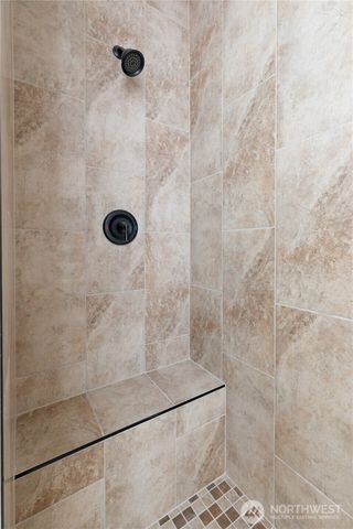 801 NW Shire Street, Oak Harbor, WA 98277