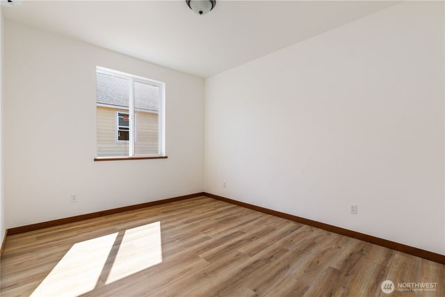 801 NW Shire Street, Oak Harbor, WA 98277