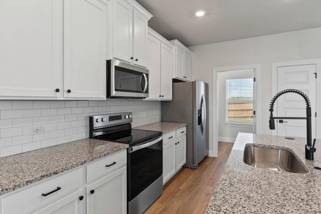 9320 Gladsome PATH, Manor, TX 78653