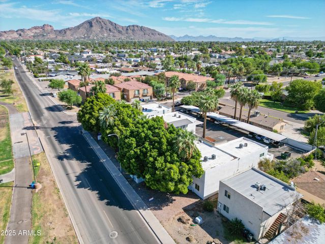 2539 N 48TH Street, Phoenix, AZ 85008