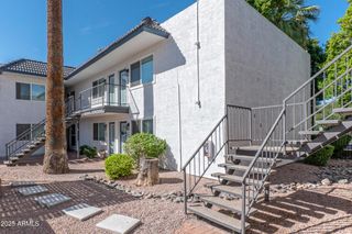2539 N 48TH Street, Phoenix, AZ 85008