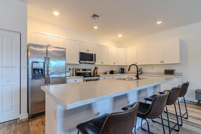 13680 SW 191st Ter, Miami, FL 33177