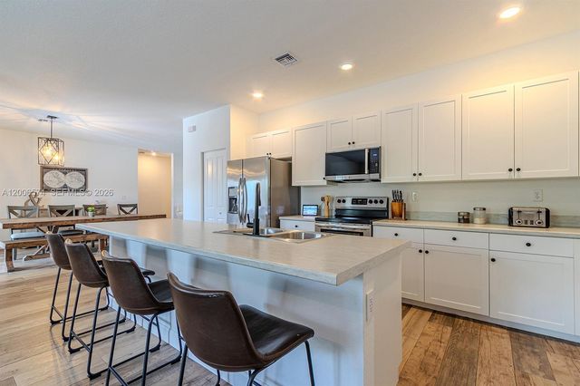 13680 SW 191st Ter, Miami, FL 33177