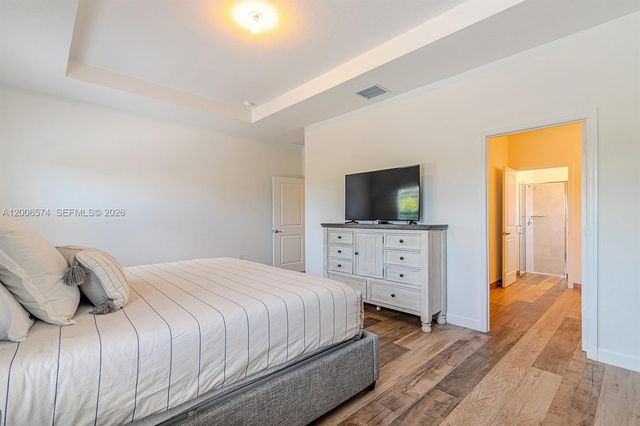 13680 SW 191st Ter, Miami, FL 33177