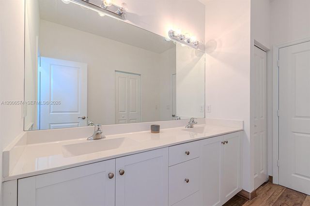 13680 SW 191st Ter, Miami, FL 33177