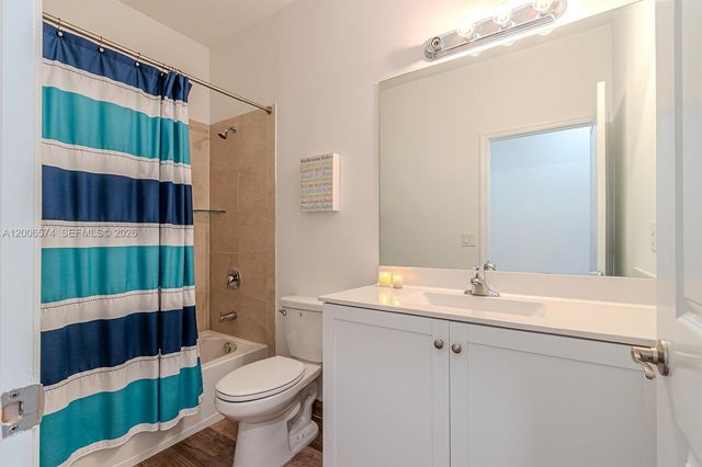 13680 SW 191st Ter, Miami, FL 33177