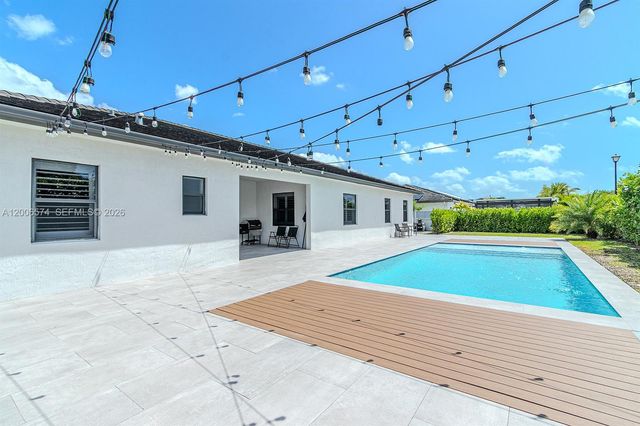 13680 SW 191st Ter, Miami, FL 33177